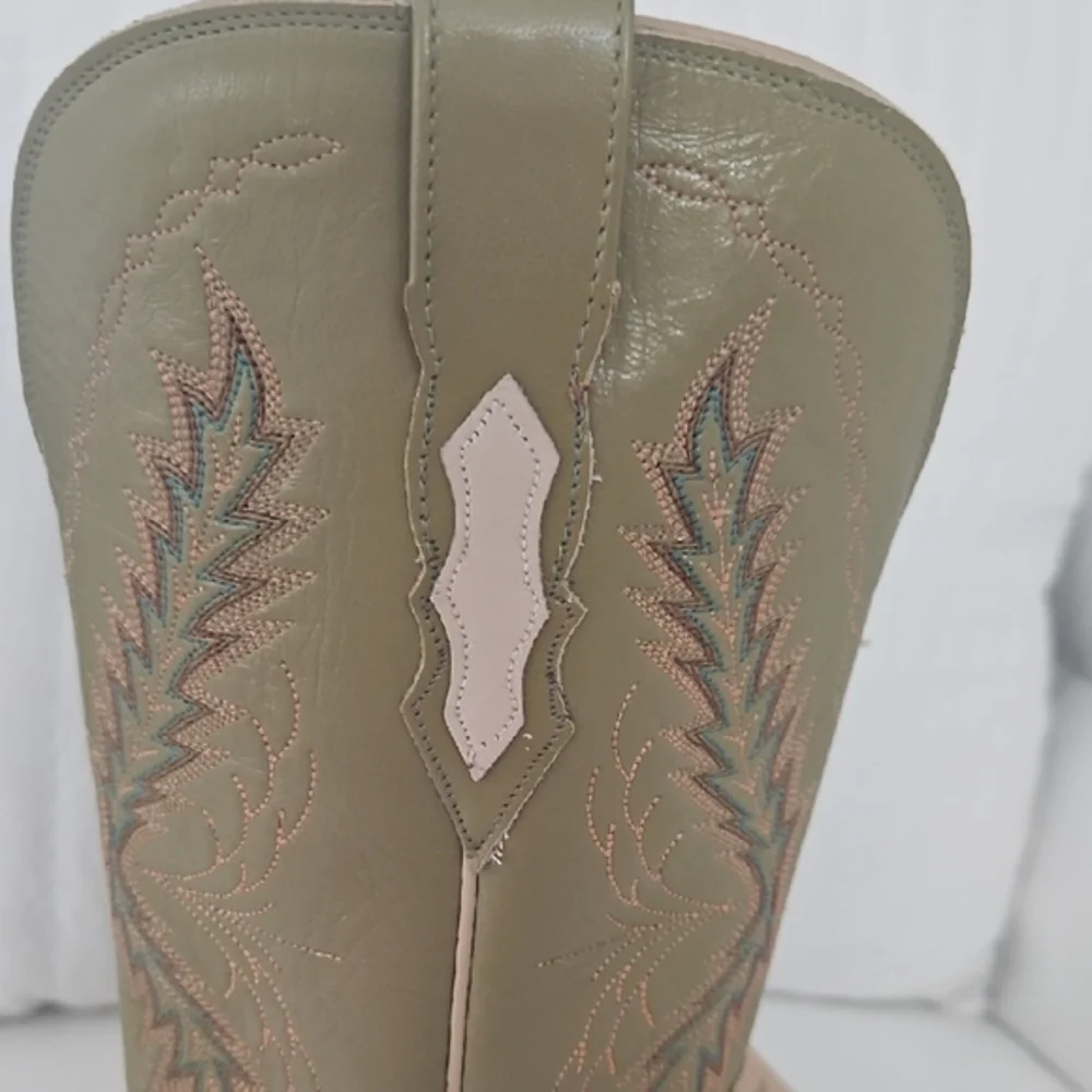 Lucchese Vintage Women's 1183 Exotic Cowboy Boots - Picture 5 of 15